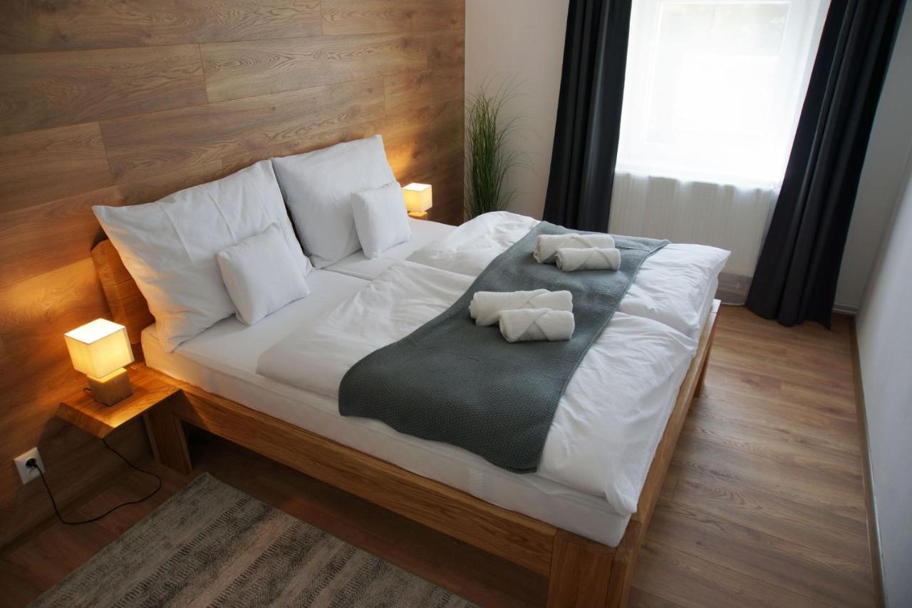 Apartmany Krásná Lípa エクステリア 写真