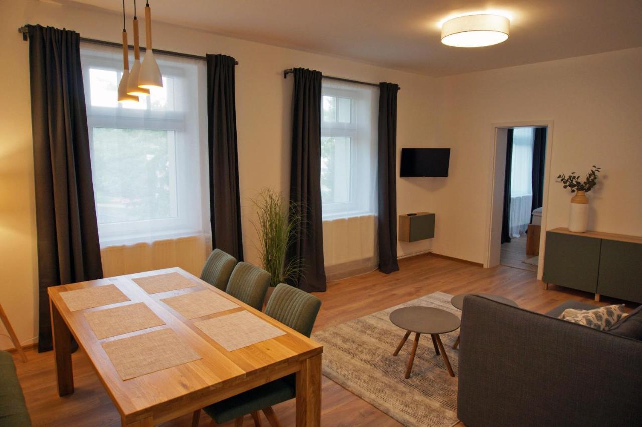 Apartmany Krásná Lípa エクステリア 写真