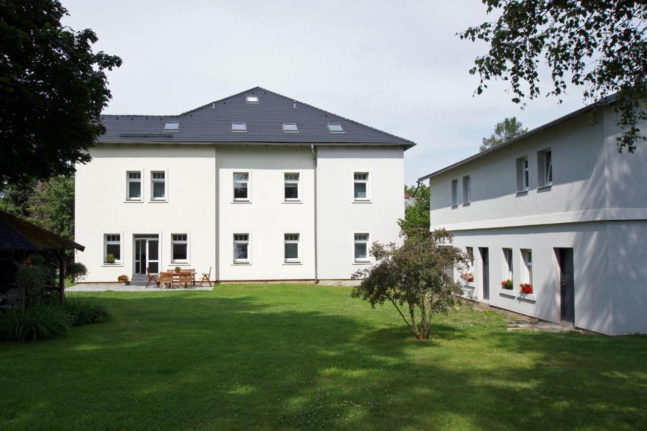 Apartmany Krásná Lípa エクステリア 写真
